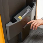 Jungheinrich Rucni Baterijski Erd220 Vilicar Tipke 680x680